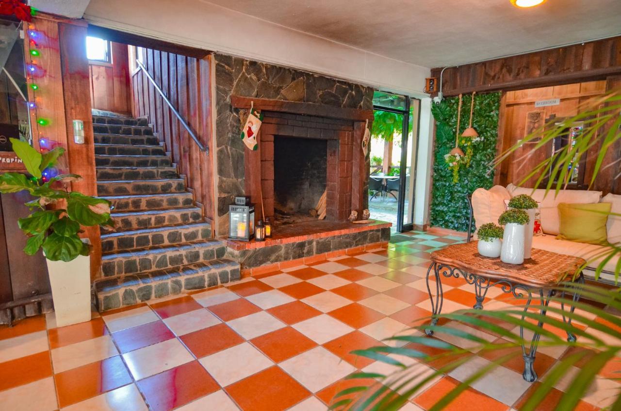 Hotel Rancho Constanza & Cabanas De La Montana מראה חיצוני תמונה